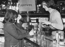 SALESLADY